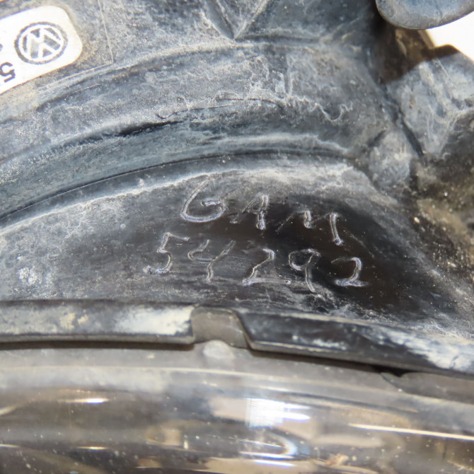 Phare antibrouillard avant gauche occasion VOLKSWAGEN TOURAN II Phase 1 09-2010->12-2015 5K0941699F 5