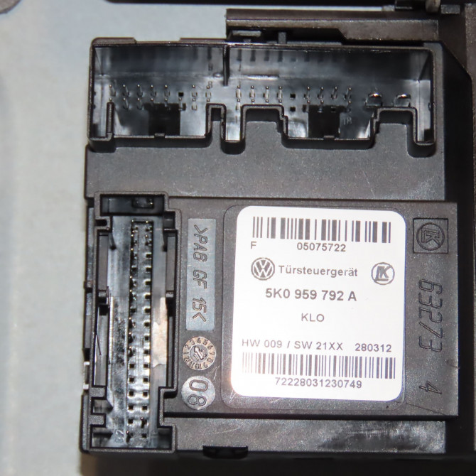 Mecanisme + moteur lève-glace avant droit occasion VOLKSWAGEN TOURAN II Phase 1 09-2010->12-2015 1T1837462B 3