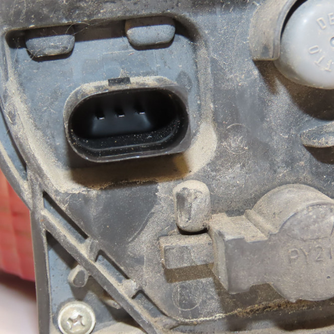 Feu arrière gauche occasion VOLKSWAGEN TOURAN II Phase 1 09-2010->12-2015 1T0945095R 3