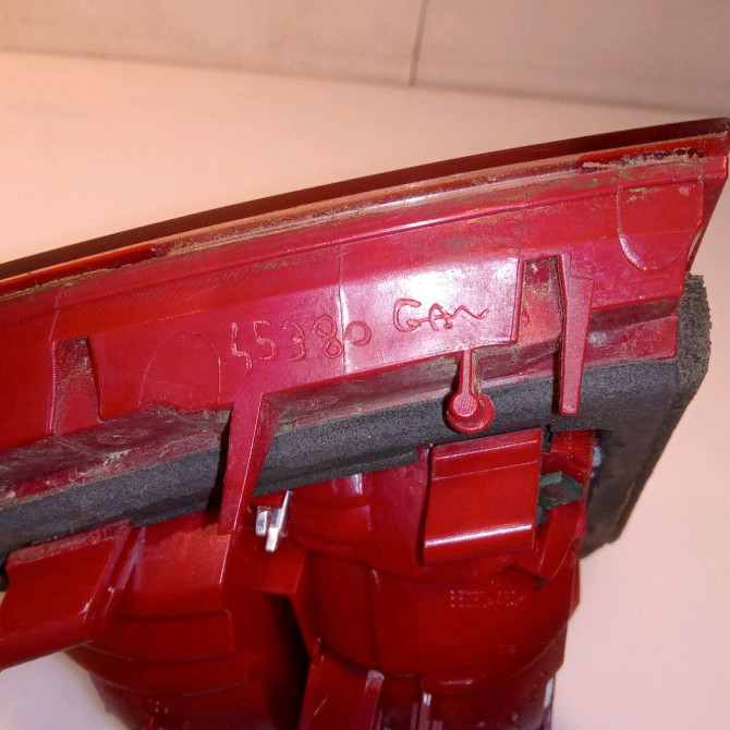 Feu arrière interieur gauche occasion CITROEN C5 II Phase 1 04-2008->... 2.0 HDi 138ch 6351JQ 3