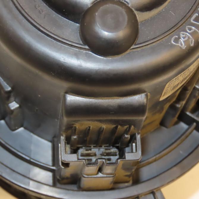 Ventilateur de chauffage occasion PEUGEOT 407 Phase 2 07-2008->04-2011 2.0 HDI 140ch 6441AJ 3