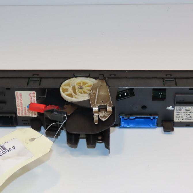 Commande de chauffage occasion B.M.W. SERIE 5 IV Phase 2 07-2000->07-2003 520i 170ch 64116927894 2