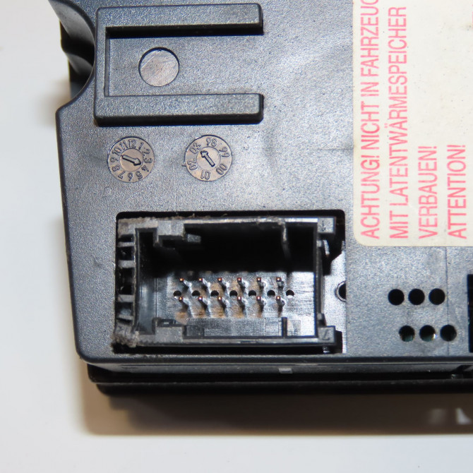 Commande de chauffage occasion B.M.W. SERIE 5 IV Phase 2 07-2000->07-2003 520i 170ch 64116927894 4