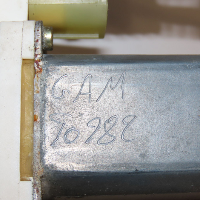 Mecanisme+moteur leve-glace arg occasion B.M.W. SERIE 5 IV Phase 2 07-2000->07-2003 520i 170ch 51348159833 5