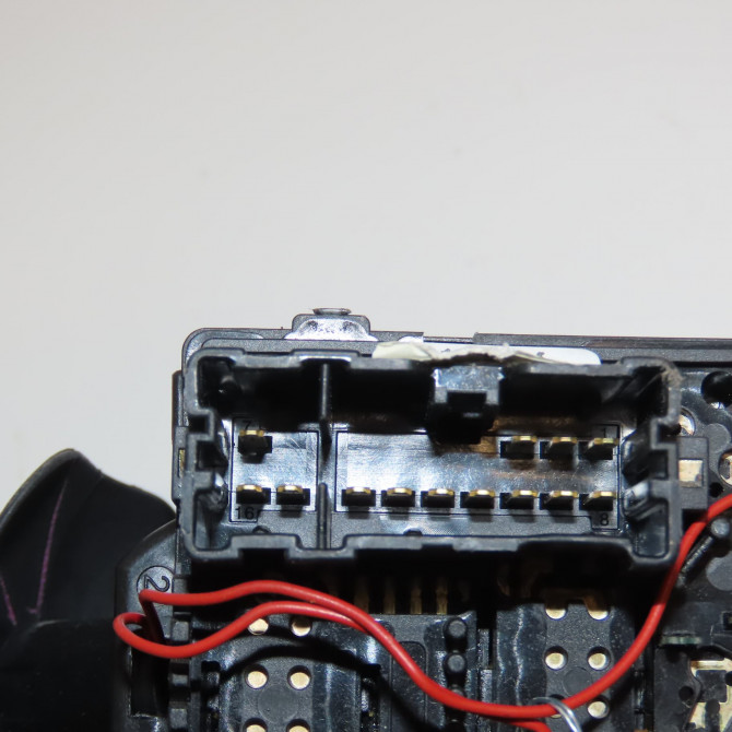 Commande essuie glace occasion DACIA SANDERO II Phase 1 04-1995->04-1999 1.5 DCI 90ch 8201168008 3