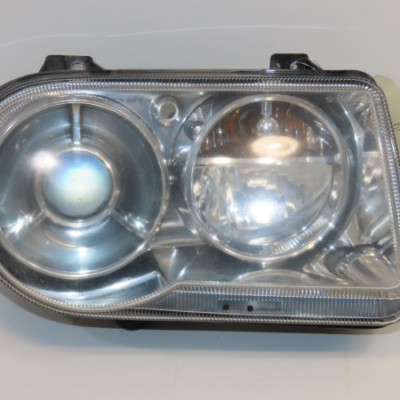 Phare droit occasion CHRYSLER 300C Phase 2 10-2007->01-2011 3.0 CRD 57010760AA