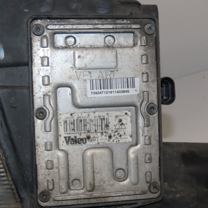 Phare droit occasion CHRYSLER 300C Phase 2 10-2007->01-2011 3.0 CRD 57010760AA 6