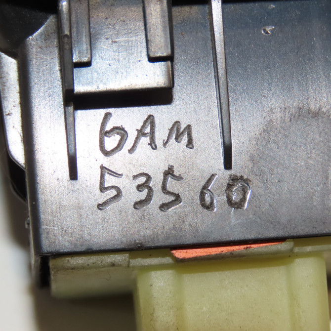 Commande lève-glace porte avant droite occasion DACIA LODGY Phase 1 01-2012->... 3