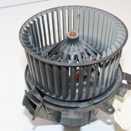 Ventilateur de chauffage occasion PEUGEOT 407 phase 1 SW 07-2004->07-2008 1.6 HDI 110ch 6441AJ