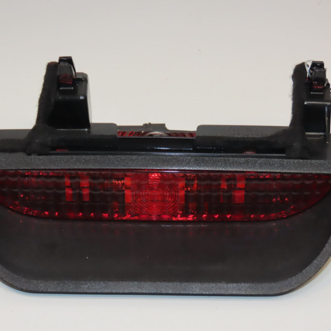 Feux stop supplementaire occasion DACIA SANDERO I Phase 1 06-2008->10-2012 1.4 MPI 75ch 8200734823 1