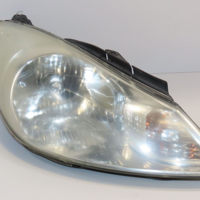 Phare droit occasion HYUNDAI I 10 I Phase 1 03-2008->12-2010 1.1i 67ch 921200X020 1