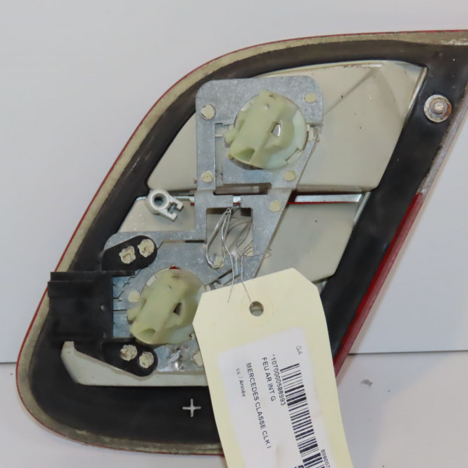 Feu arrière interieur gauche occasion MERCEDES CLASSE CLK I 2088200564 2