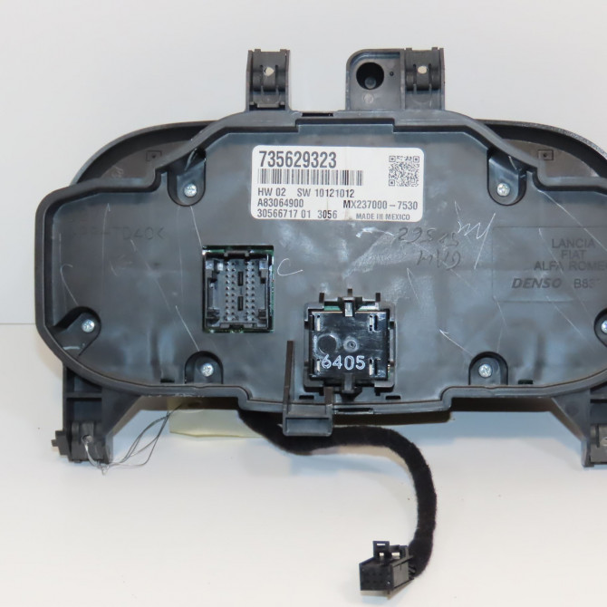 Commande de chauffage occasion FIAT 500 II Phase 1 04-1995->04-1999 1.4i 165ch 735629323 2