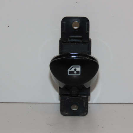 Commande lève-glace porte avant droite occasion FIAT 500 II Phase 1 04-1995->04-1999 1.4i 165ch 735639073