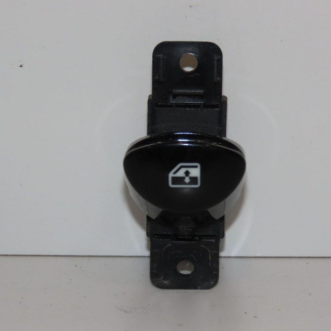 Commande lève-glace porte avant droite occasion FIAT 500 II Phase 1 04-1995->04-1999 1.4i 165ch 735639073 1