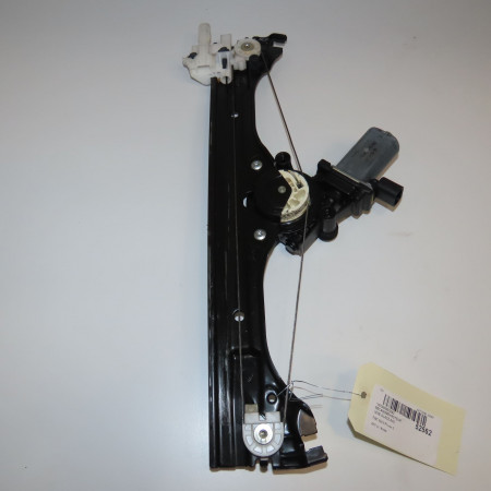 Mecanisme + moteur lève-glace avant droit occasion FIAT 500 II Phase 1 04-1995->04-1999 1.4i 165ch 52204607