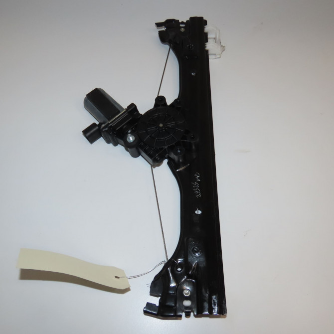 Mecanisme + moteur lève-glace avant droit occasion FIAT 500 II Phase 1 04-1995->04-1999 1.4i 165ch 52204607 2