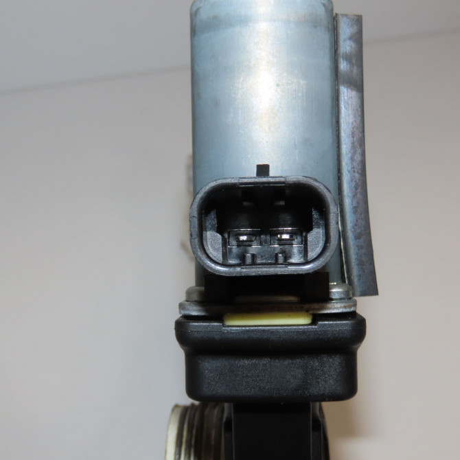 Mecanisme + moteur lève-glace avant droit occasion FIAT 500 II Phase 1 04-1995->04-1999 1.4i 165ch 52204607 3