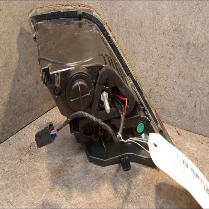 Feu arrière interieur gauche occasion PEUGEOT 308 II 308 II Phase 2 2017-04-01-> 1.2i PureTech 130ch 9677818380 2