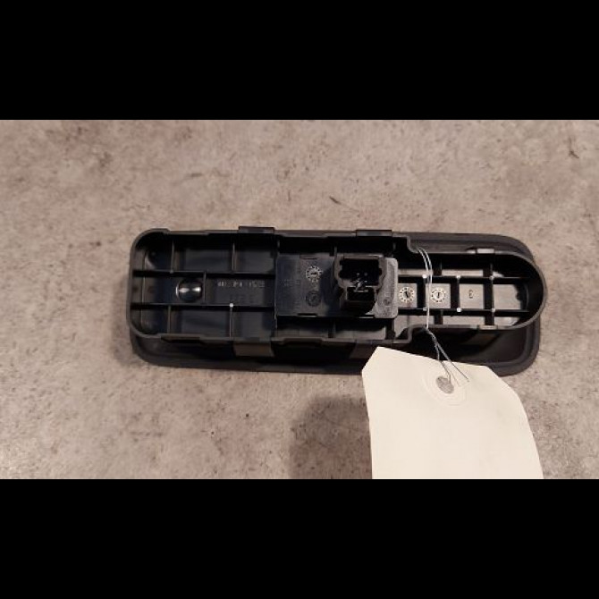Commande lève-glace porte avant droite occasion CITROEN C8 Phase 1 06-2002->... 2.2 HDi 16v 130ch 6554SA 2