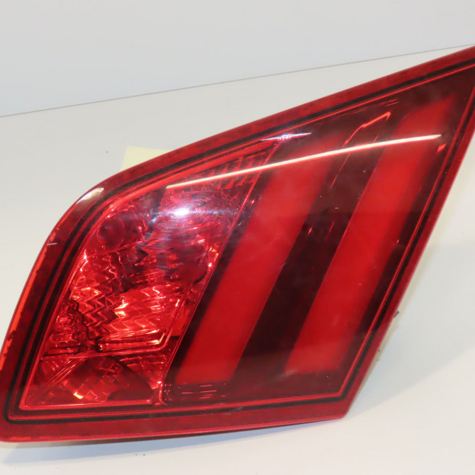 Feu arrière intérieur droit occasion PEUGEOT 308 II 308 II Phase 1 2013-06-01->2017-08-31 1.2 130ch 9677818280 1