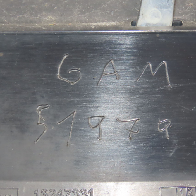 Calandre occasion OPEL ZAFIRA II Phase 2 01-2008->12-2014 1.9 CDTI 100ch 93192480 3