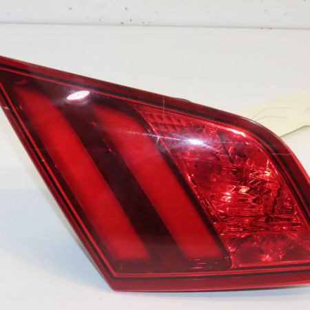 Feu arrière interieur gauche occasion PEUGEOT 308 II 308 II Phase 1 2013-06-01->2017-08-31 1.6 HDI 92ch 9677818380