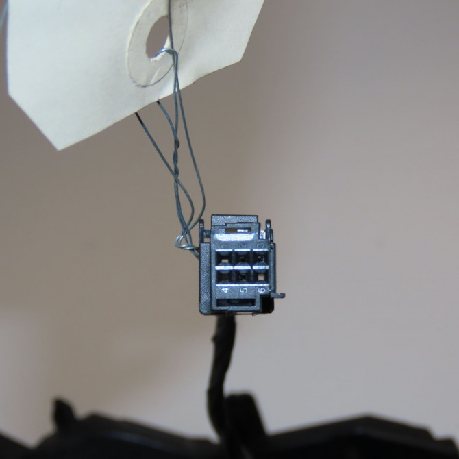 Feu arrière interieur gauche occasion PEUGEOT 308 II 308 II Phase 1 2013-06-01->2017-08-31 1.6 HDI 92ch 9677818380 3