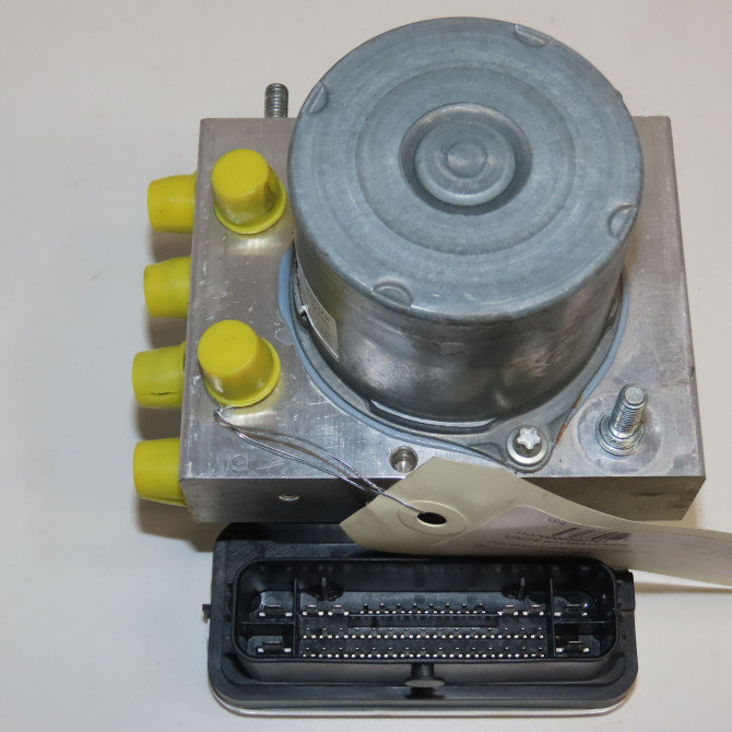 Unité hydraulique ABS occasion  1675663880 3