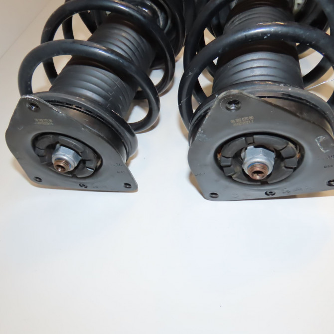 Amortisseur avant droit occasion  9834850080 2