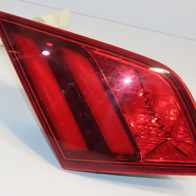 Feu arrière interieur gauche occasion 308 II 9677818380 1