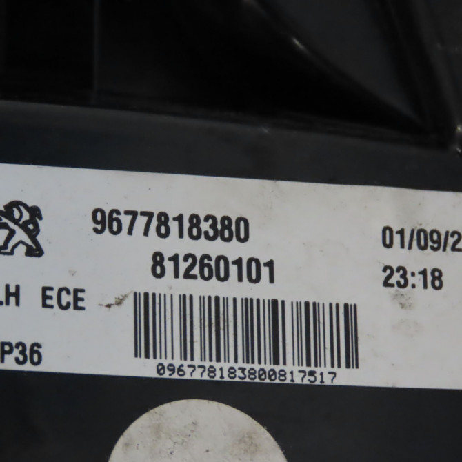 Feu arrière interieur gauche occasion 308 II 9677818380 4