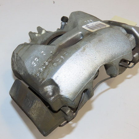 <span class="tt">Etrier de frein avant gauche occasion  </span><span class="designation"> </span>