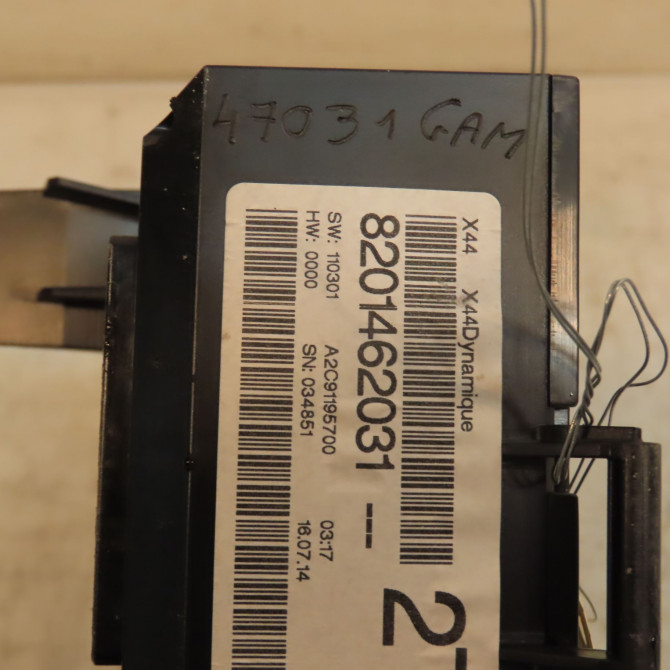 Compteur occasion RENAULT TWINGO II Phase 2 12-2011->12-2014 1.2i 16v 75ch 8201462024 3