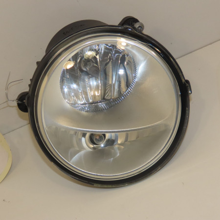 Phare antibrouillard avant droit occasion RENAULT TWINGO II Phase 2 12-2011->12-2014 1.2i 16v 75ch 261509865R