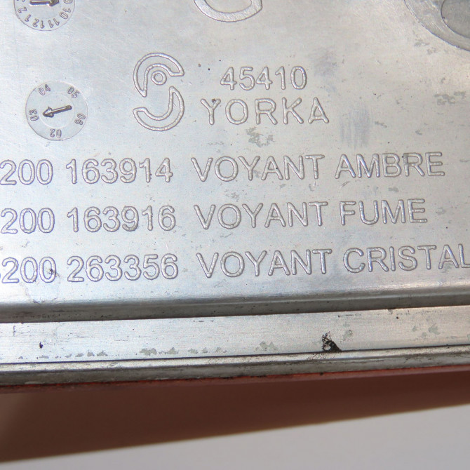 Clignotant gauche occasion RENAULT MASTER II Phase 2 11-2003->10-2006 2.5 DCI 99ch 8200163914 3