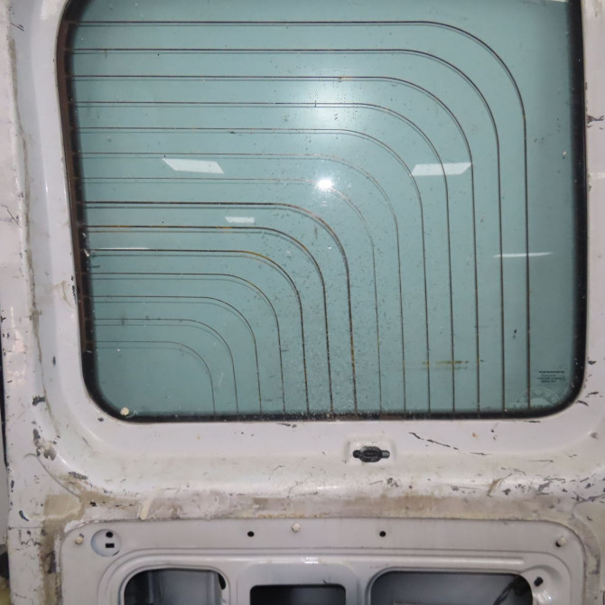 Porte battante arrière gauche occasion RENAULT MASTER II Phase 2 11-2003->10-2006 2.5 DCI 99ch 7751477914 6