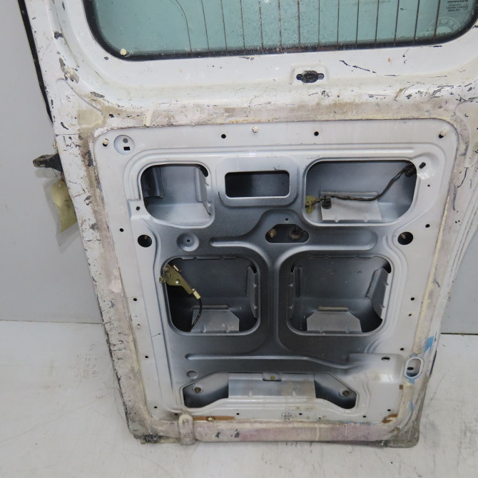 Porte battante arrière gauche occasion RENAULT MASTER II Phase 2 11-2003->10-2006 2.5 DCI 99ch 7751477914 7