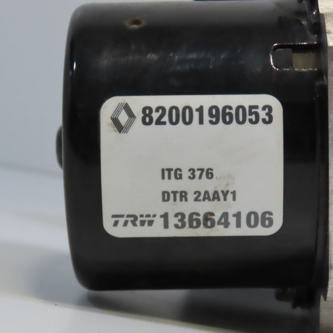 Unité hydraulique ABS occasion RENAULT MASTER II Phase 2 11-2003->10-2006 2.5 DCI 99ch 8200963157 4