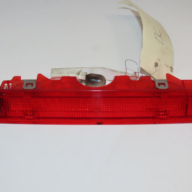 Feux stop supplementaire occasion RENAULT KANGOO II Phase 1 01-2008->03-2013 1.5 DCI 90ch 8200439498 1