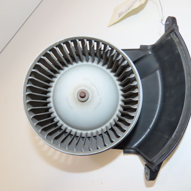 Ventilateur de chauffage occasion RENAULT KANGOO II Phase 1 01-2008->03-2013 1.5 DCI 85ch 7701068992 2