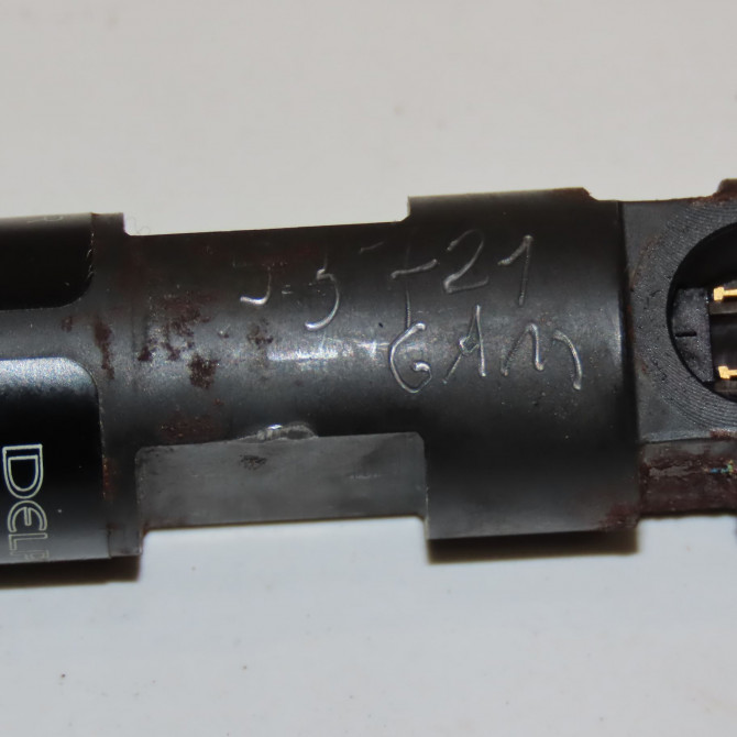 Injecteur occasion RENAULT CLIO III 166000897R 4