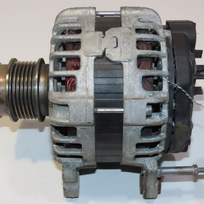 Alternateur occasion VOLKSWAGEN POLO V Phase 2 02-2014->... 1.4 TDI 90ch 4B903023D 4