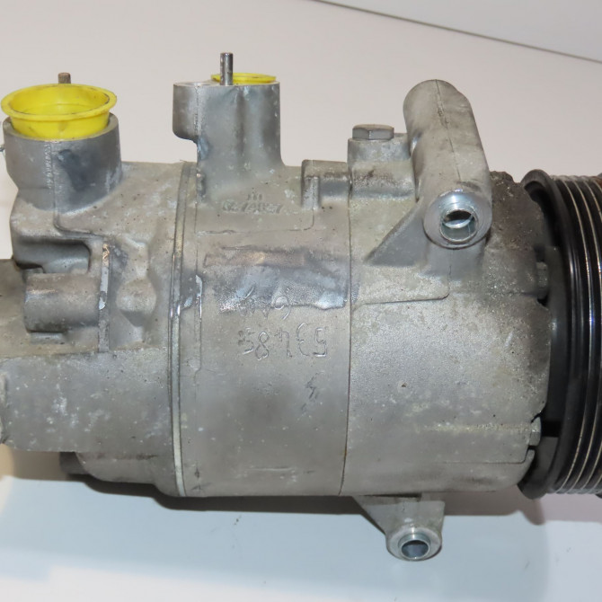 Compresseur air conditionne occasion VOLKSWAGEN POLO V Phase 2 02-2014->... 1.4 TDI 90ch 5Q0820803P 3