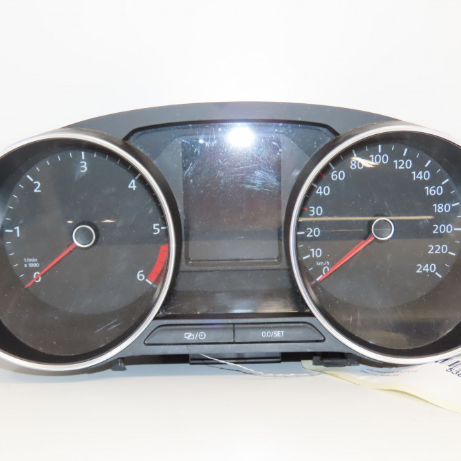 Compteur occasion VOLKSWAGEN POLO V Phase 2 02-2014->... 1.4 TDI 90ch 6C0920731A 1