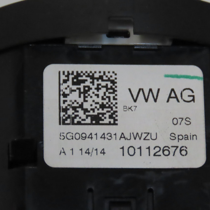 Interrupteur commande de phares occasion VOLKSWAGEN POLO V Phase 2 02-2014->... 1.4 TDI 90ch 5G0941431AJWZU 4