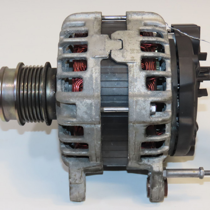 Alternateur occasion VOLKSWAGEN POLO V Phase 2 02-2014->... 1.4 TDI 90ch 4B903023D 4