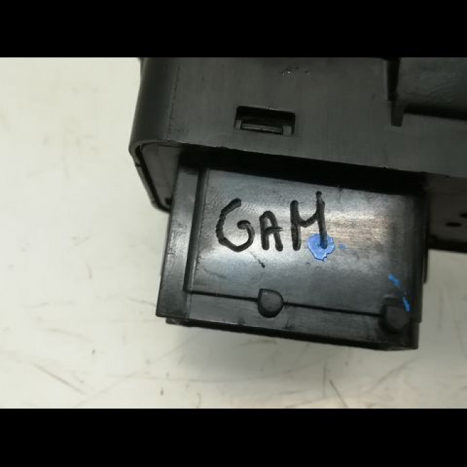 Commande lève-glace porte avant gauche occasion CITROEN C3 II Phase 1 11-2009->02-2013 1.4i 75ch 98012283XT 4