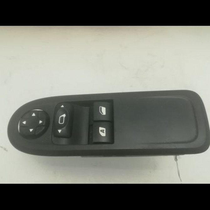 Commande lève-glace porte avant gauche occasion CITROEN C3 II Phase 1 11-2009->02-2013 1.4 HDi 70ch 98012283XT 1