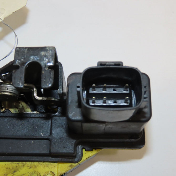 Serrure porte ard occasion VOLVO S60 I Phase 1 09-2000->06-2004 2.4 D 30663050 3